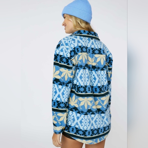 O'Neill Collins Oversized Super fleece Shacket Blue‎ Button Up Women's Small EUC - Picture 2 of 7